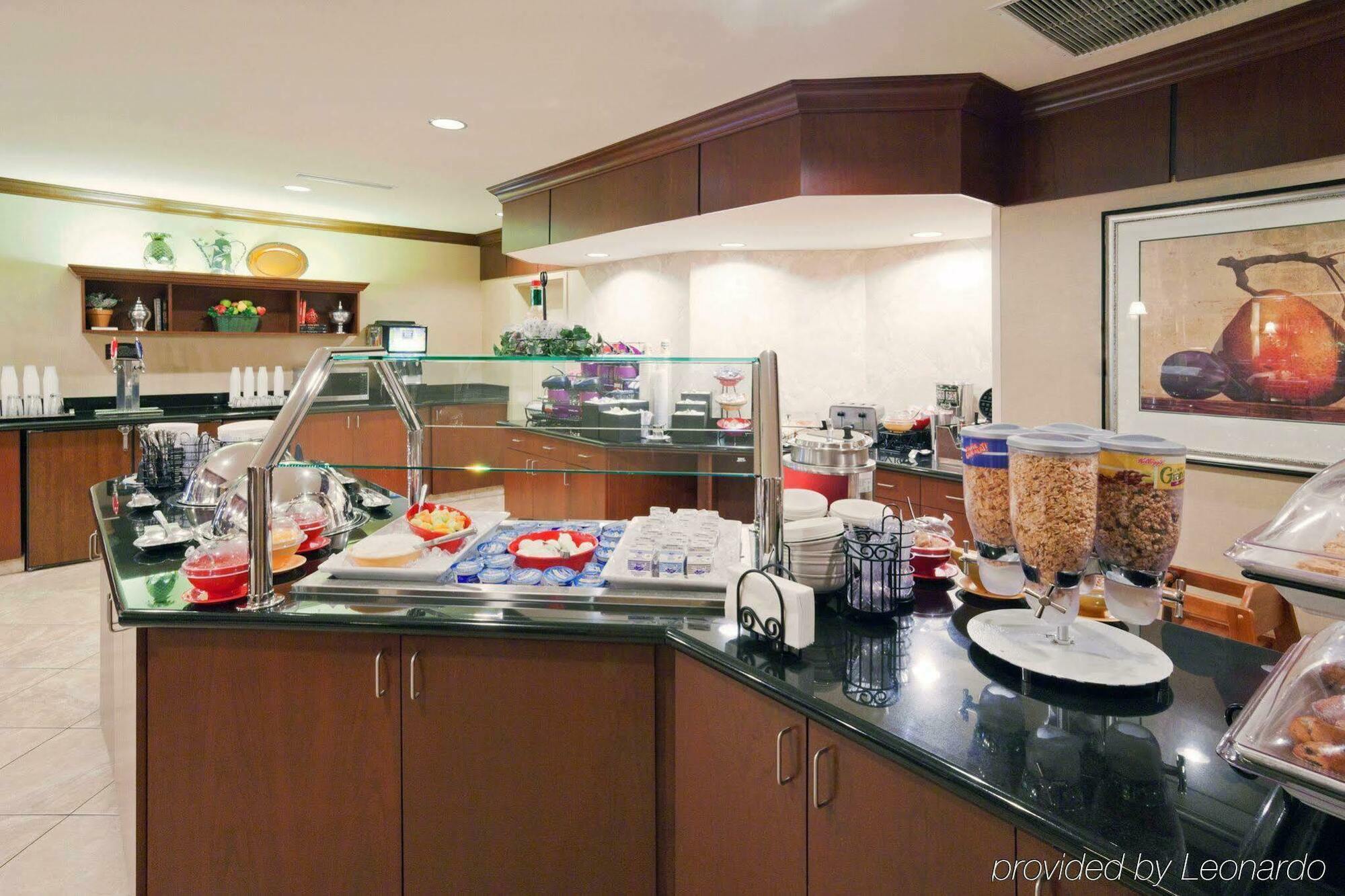 Homewood Suites By Hilton Montgomery Eastchase Restaurant photo